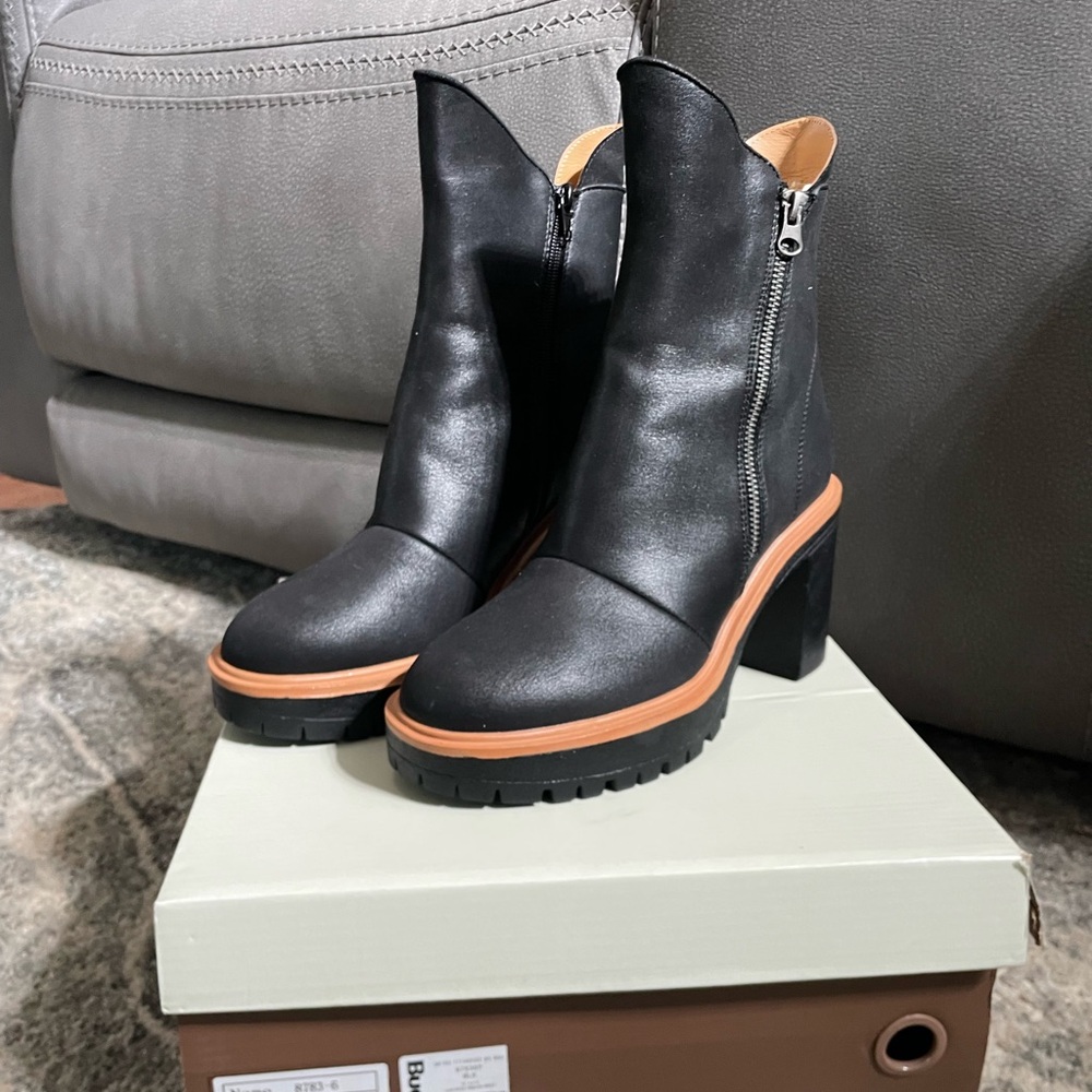 Buckle Black Heeled Boots with Tan Sole